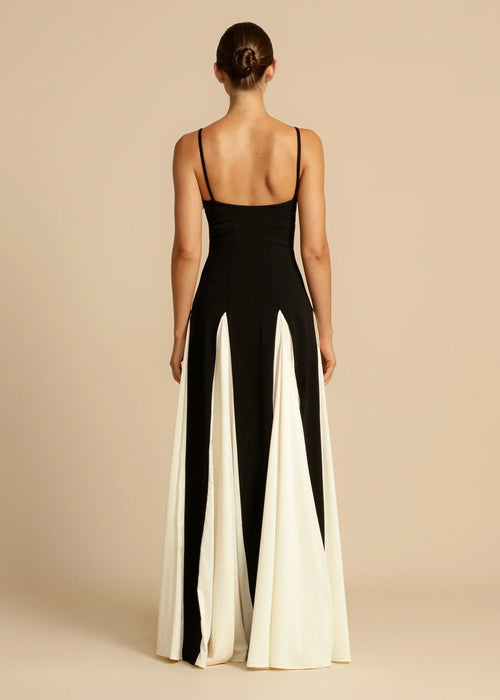 Black White Pleated Dress
